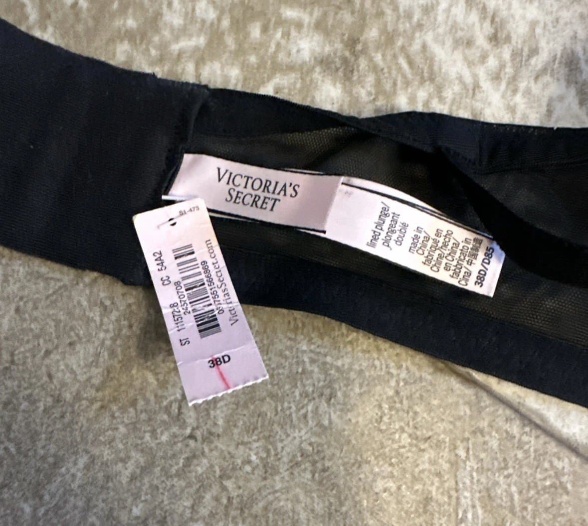 Victoria's Secret Lined Plunge Bra Sexy Black Lace, 38D NWT - Thumbnail 4