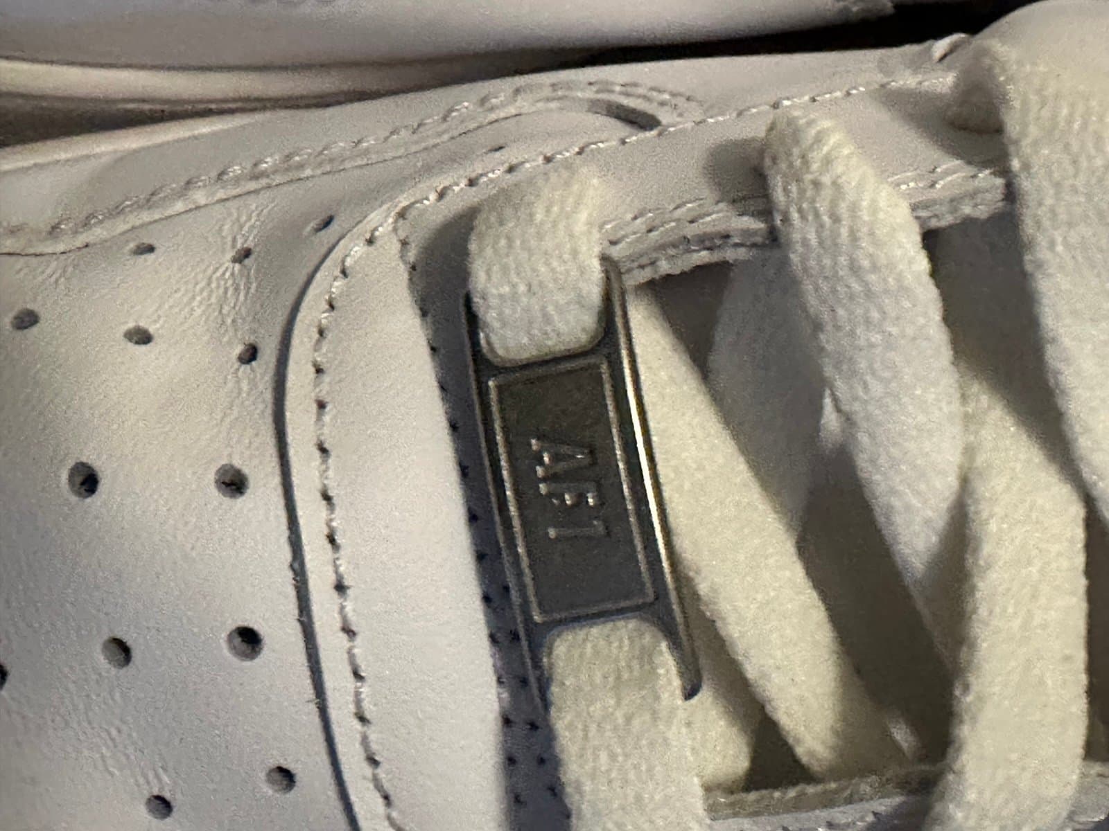 Nike Air Force 1 Low ‘07 Triple White 315122-111 Men’s Size 11.5 (USED) - Thumbnail 10