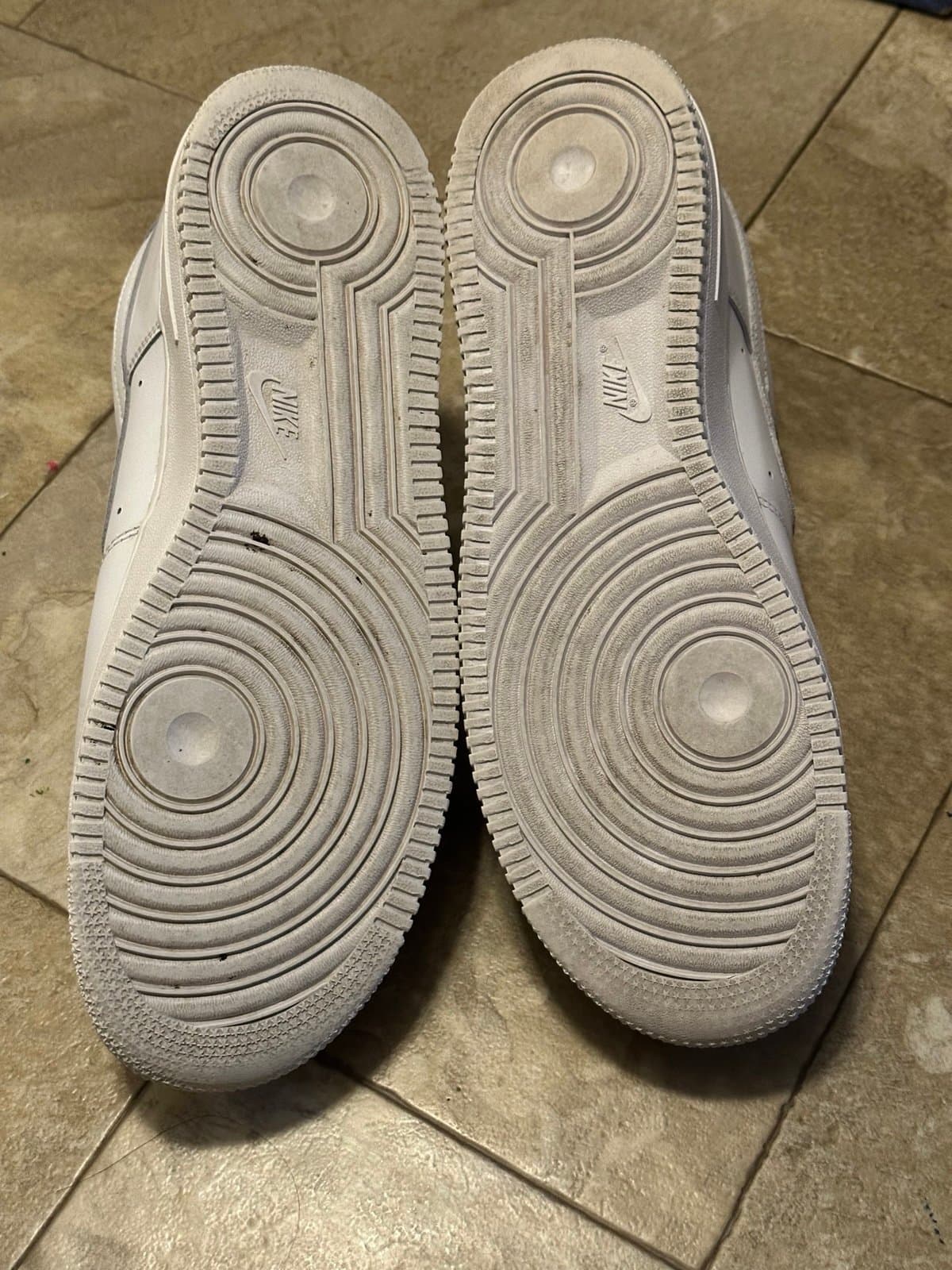 Nike Air Force 1 Low ‘07 Triple White 315122-111 Men’s Size 11.5 (USED) - Thumbnail 5