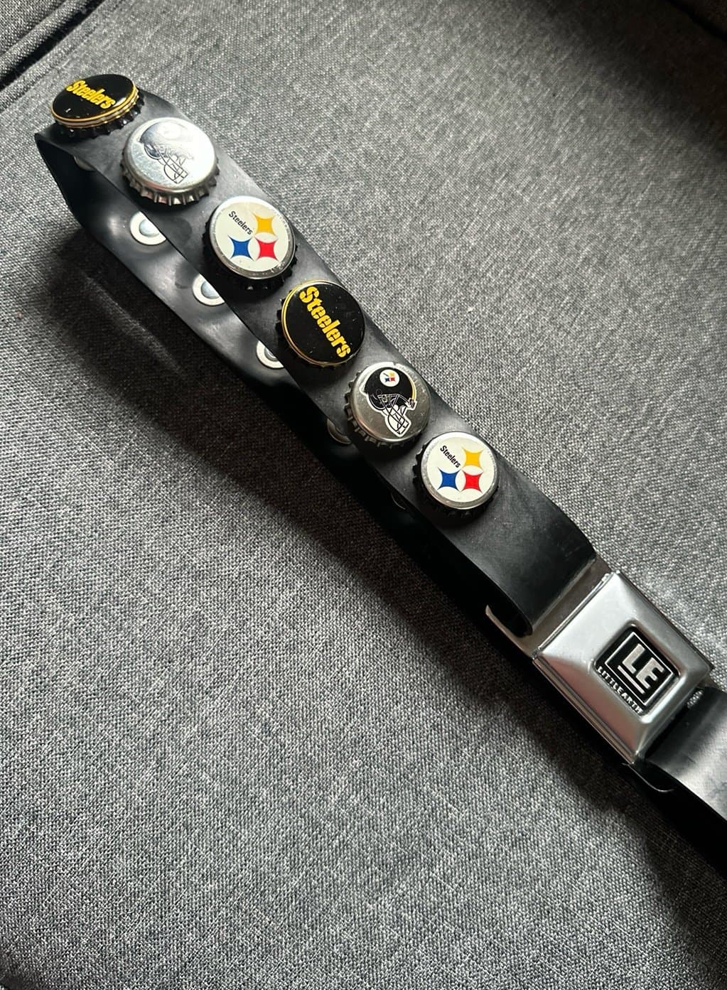 Vintage Little Earth Pittsburgh Steelers seatbelt bottle cap belt!! Sz L - Thumbnail 2