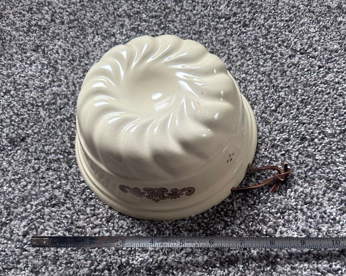 PFALTZGRAFF Village Stoneware Hanging Round Jello Mold - Thumbnail 2