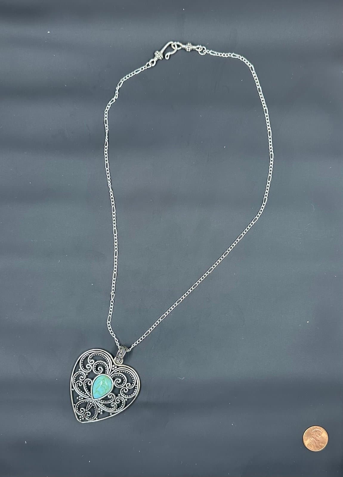 Vintage Necklace Pendant Heart Faux Turquoise Silver Tone