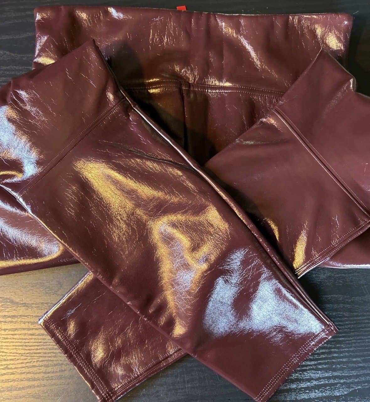 Spanx Pants Womens Medium Burgundy Faux Leather High Rise Skinny Leggings Shiny - Thumbnail 3