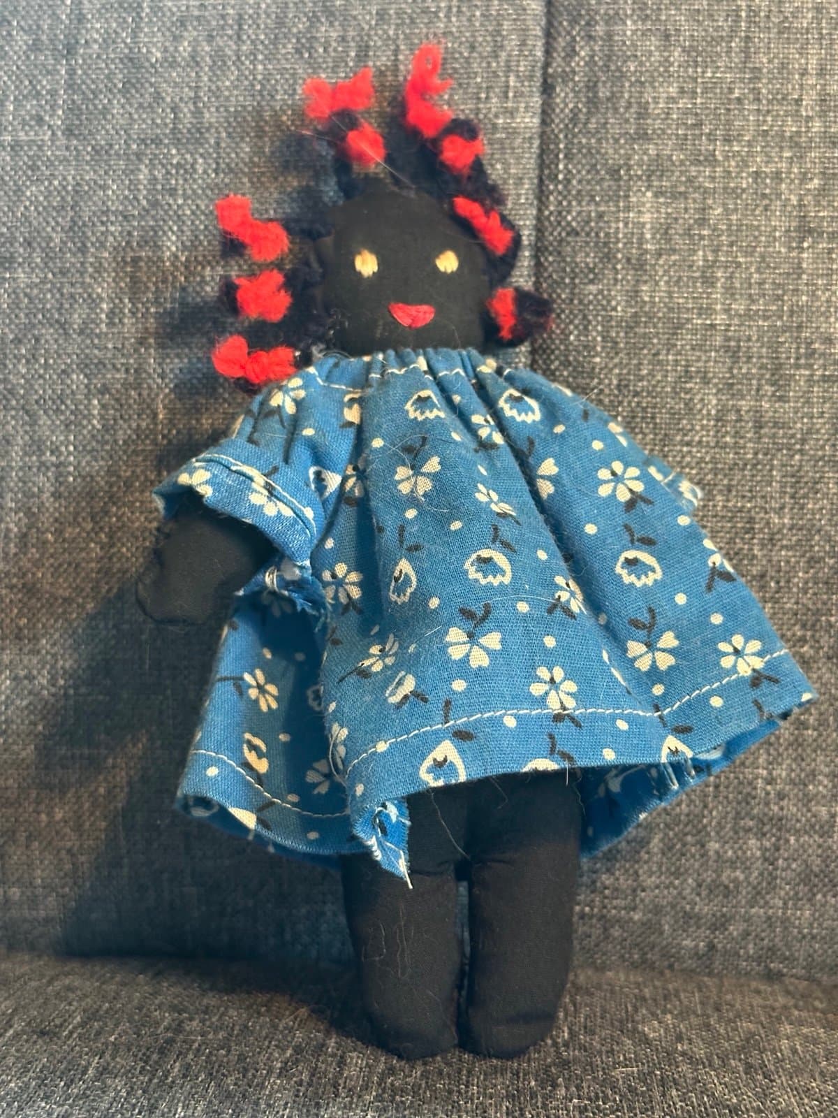 Vintage handmade African American 6” rag doll!! - Thumbnail 4