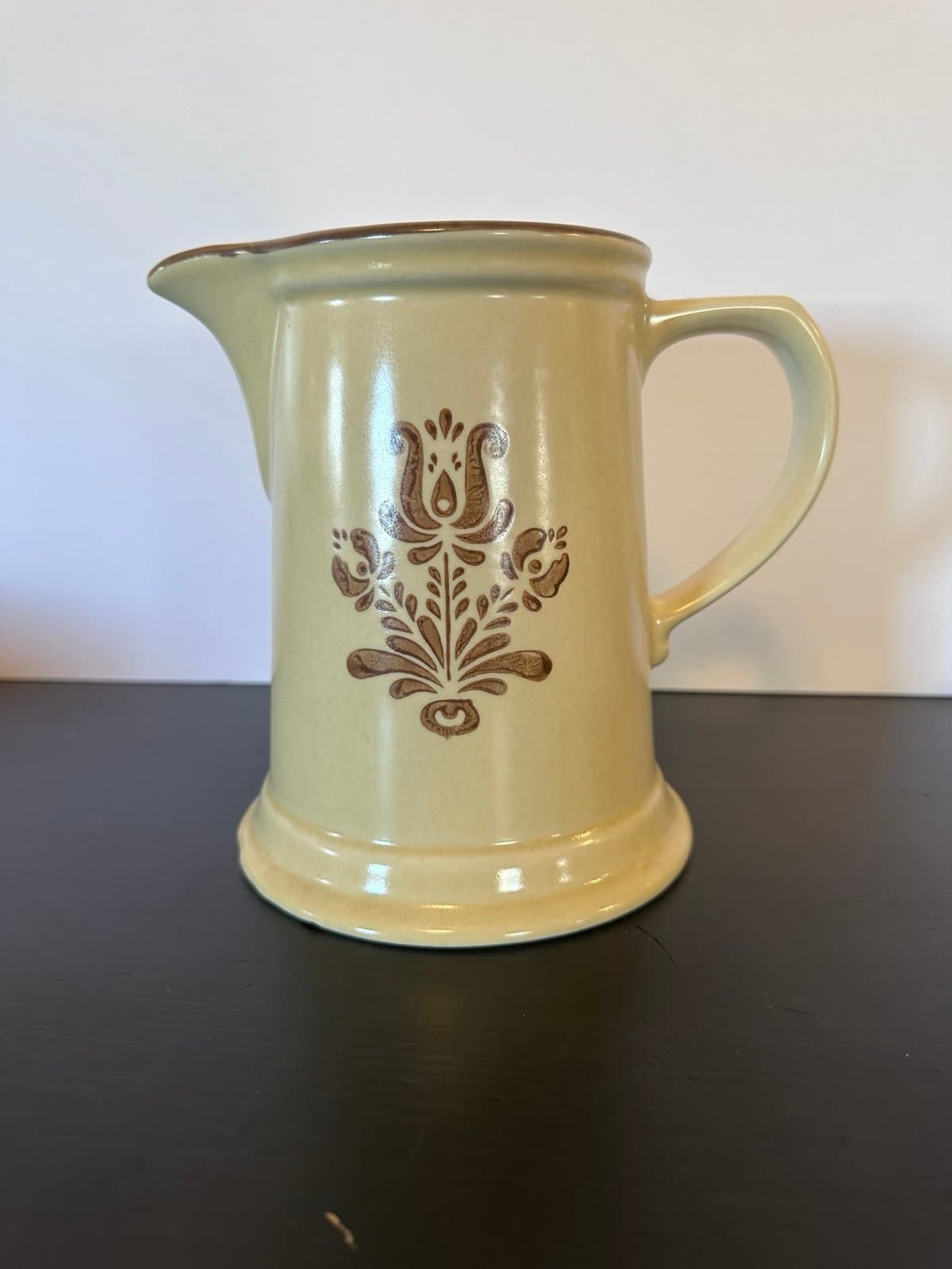 VINTAGE PFALTZGRAFF VILLAGE CERAMIC STONEWARE LARGE WATER JUG PITCHER 2 QUART - Thumbnail 2