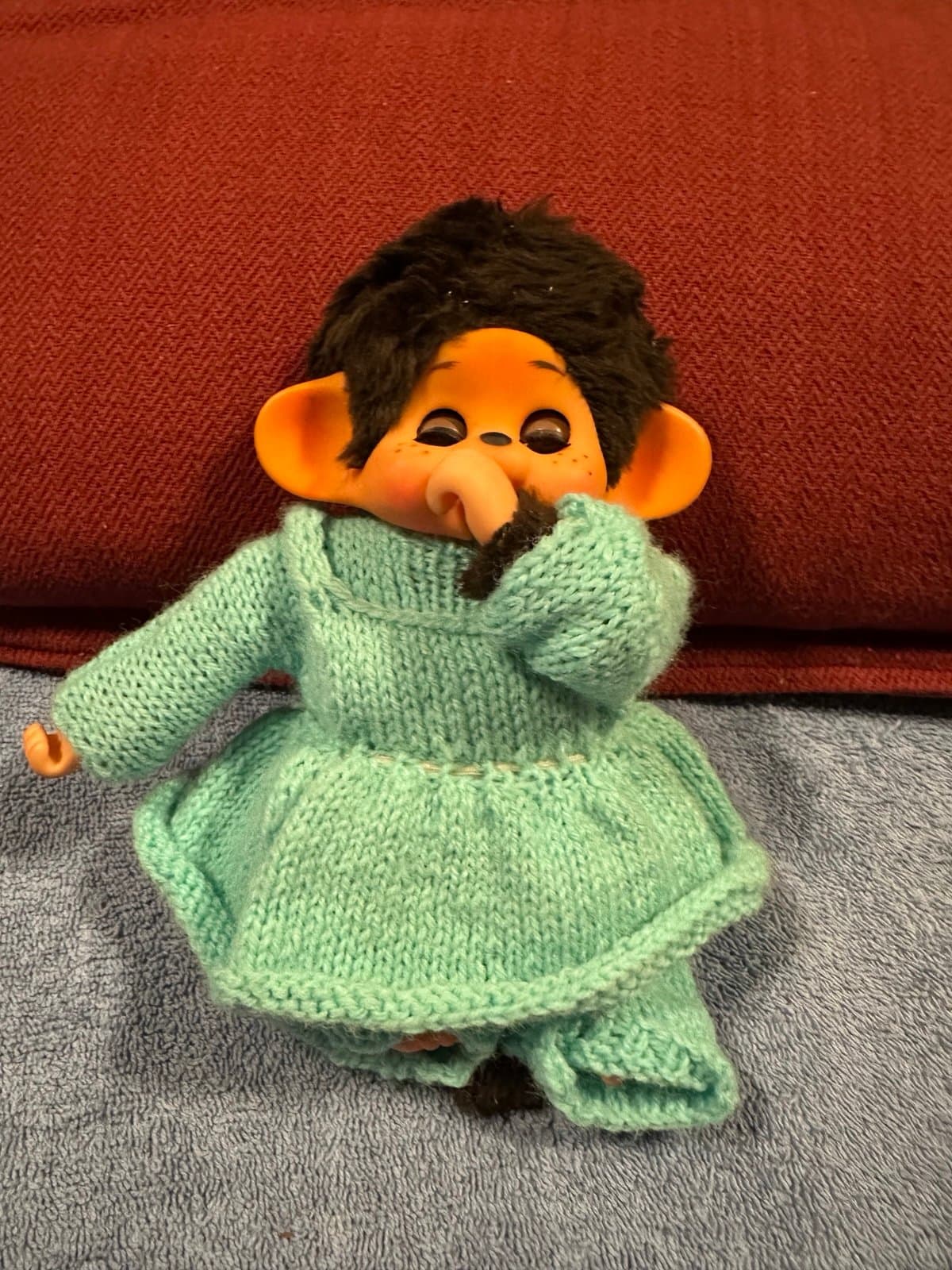 Vintage Monchichi Sleepy Eyes Thumb Sucking Teal knitted outfit! - Thumbnail 2