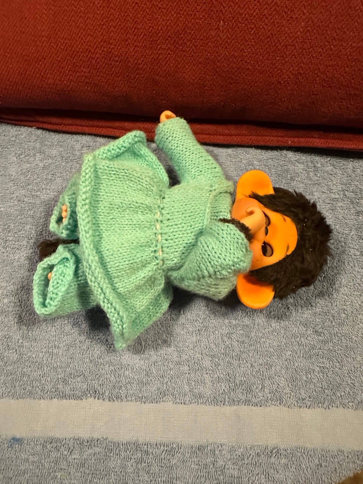 Vintage Monchichi Sleepy Eyes Thumb Sucking Teal knitted outfit! - Thumbnail 3