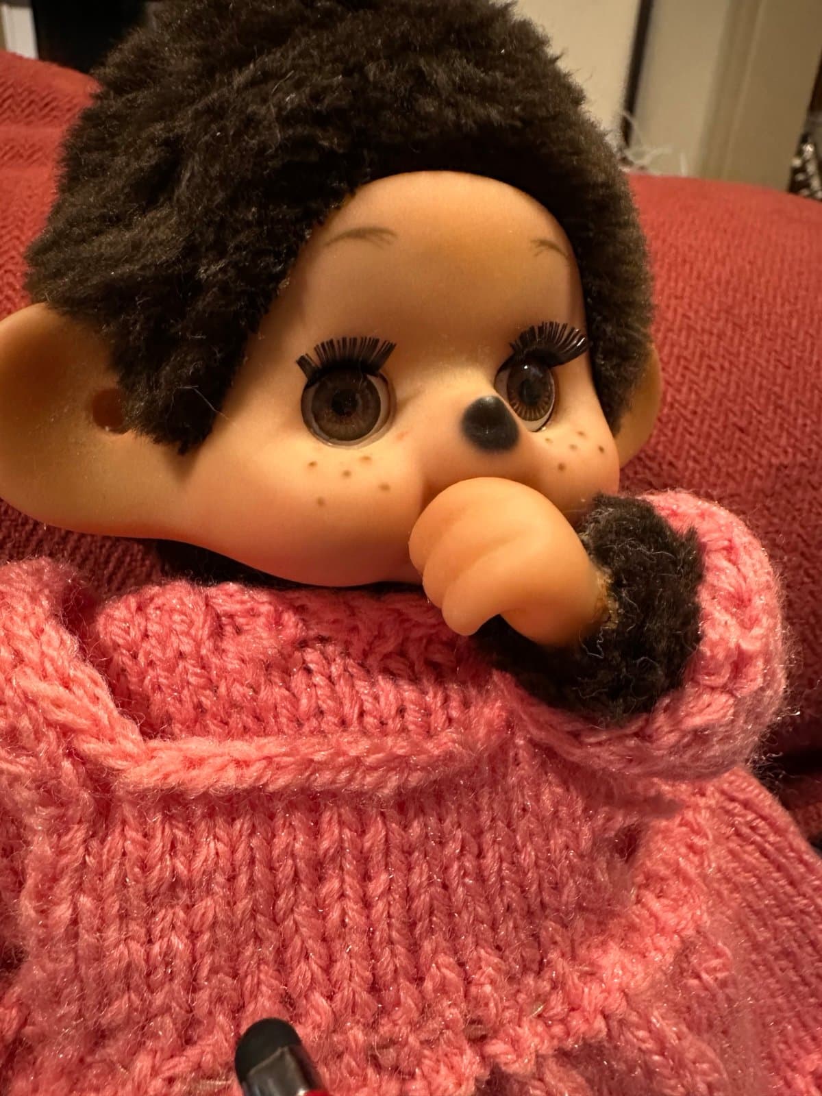 Vintage Monchichi Sleepy Eyes Thumb Sucking Pink knitted outfit! - Thumbnail 8