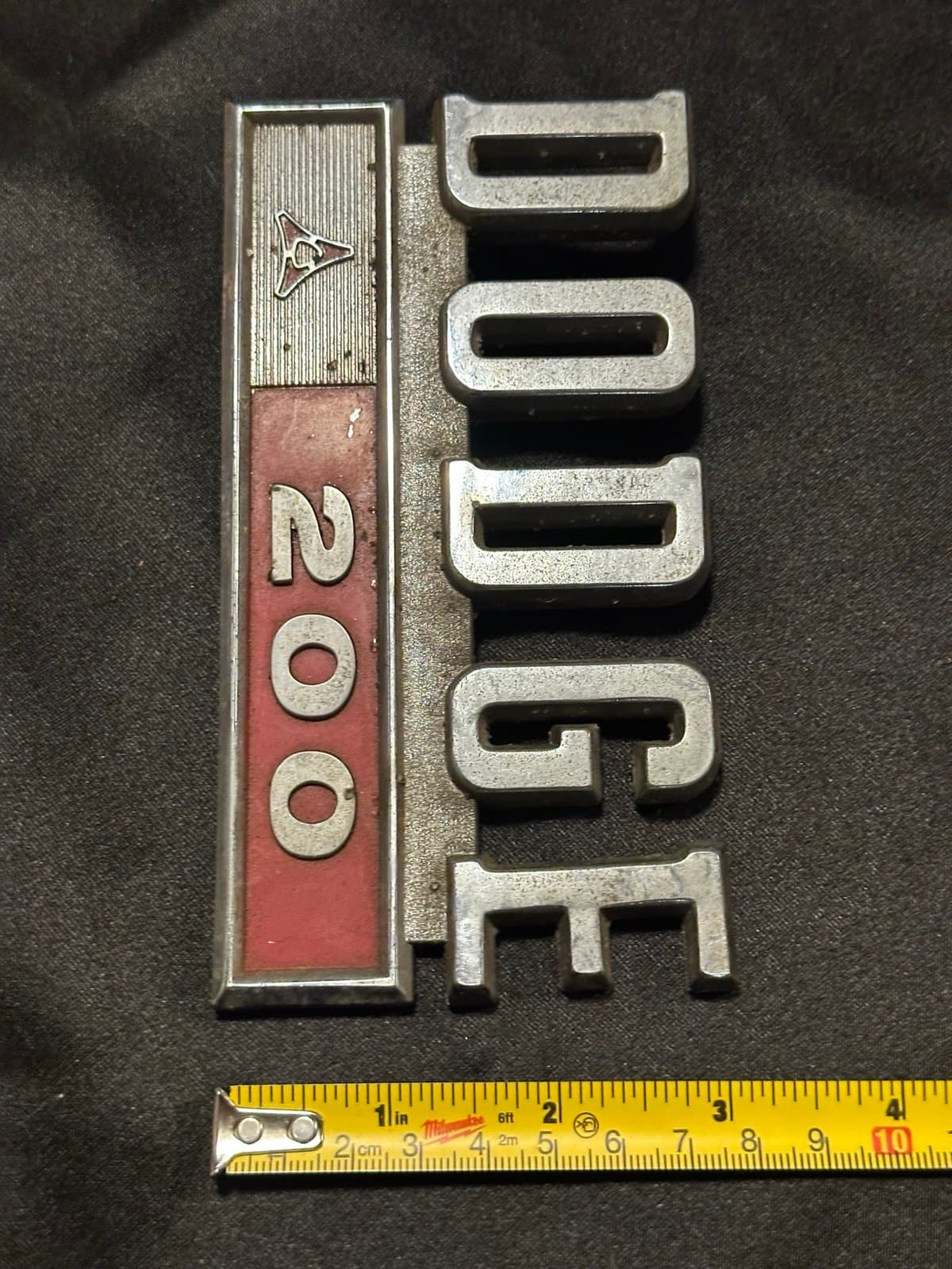 1969 1971 Dodge D-200 Sweptline Pick Up Truck Fender Emblem Mopar OEM 2833756 - Thumbnail 4