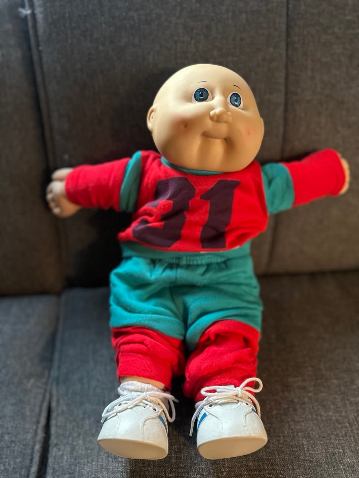 1985 Cabbage Patch Kid Boy Doll Signed “Thurston Aubrey” W/ papers!! - Thumbnail 4