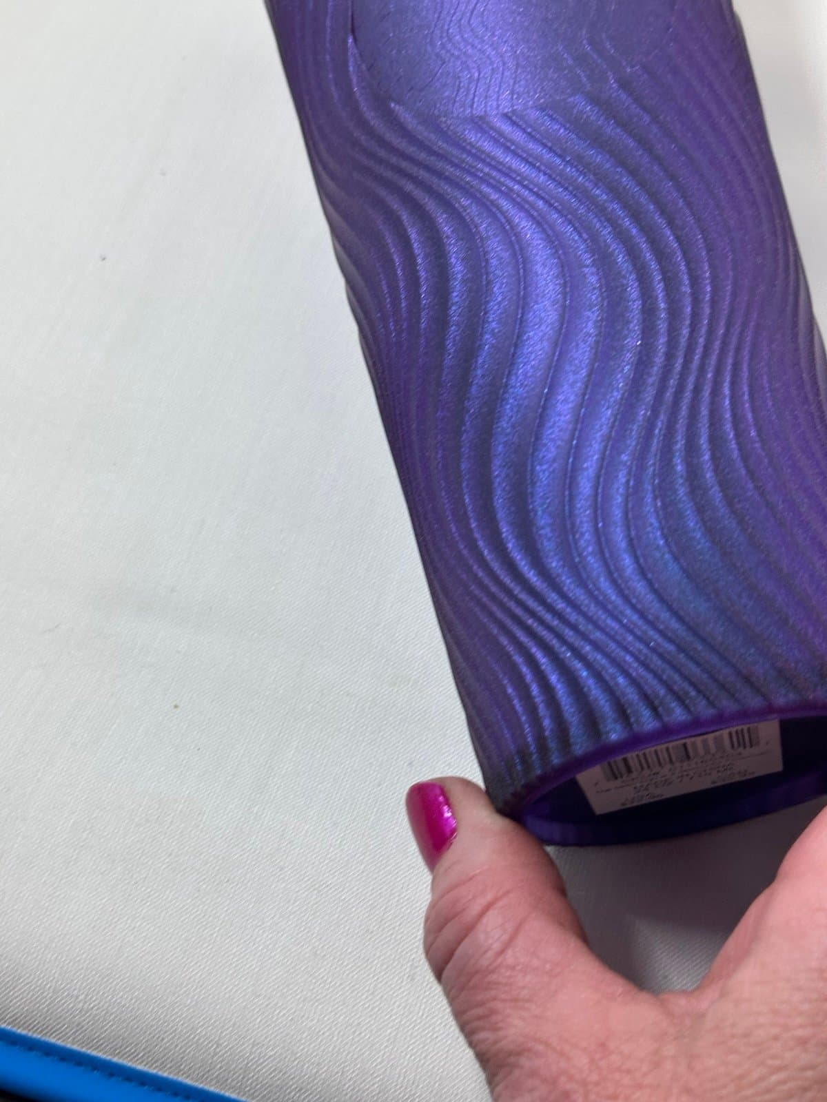 NWT STARBUCKS 2025 PURPLE/GREEN SWIRL SIREN/MERMAID 24oz VENTI TUMBLER COLD CUP - Thumbnail 8