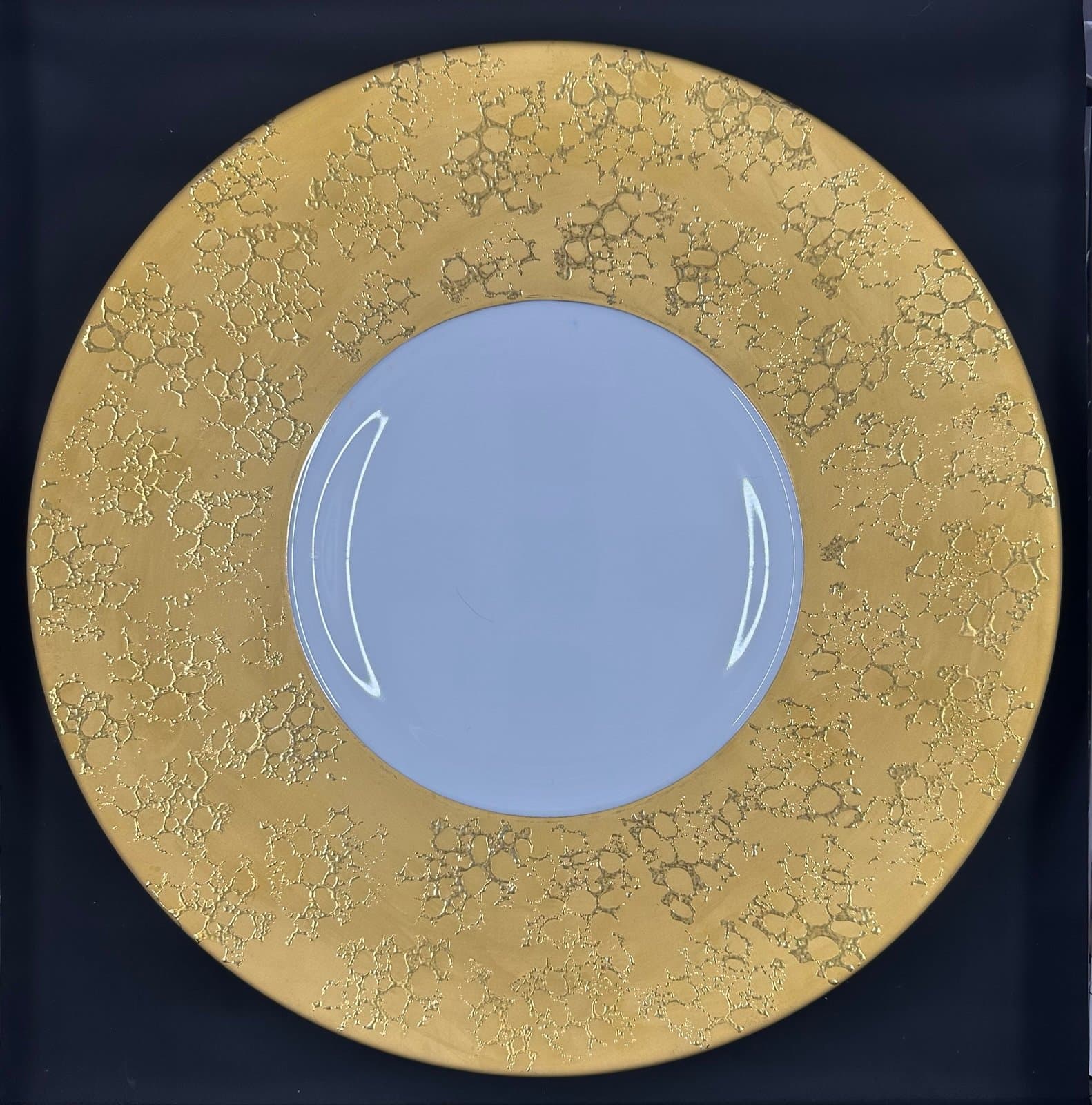 JL COQUET HEMISPHERE METALLIC GOLDEN CHARGER 12.75”