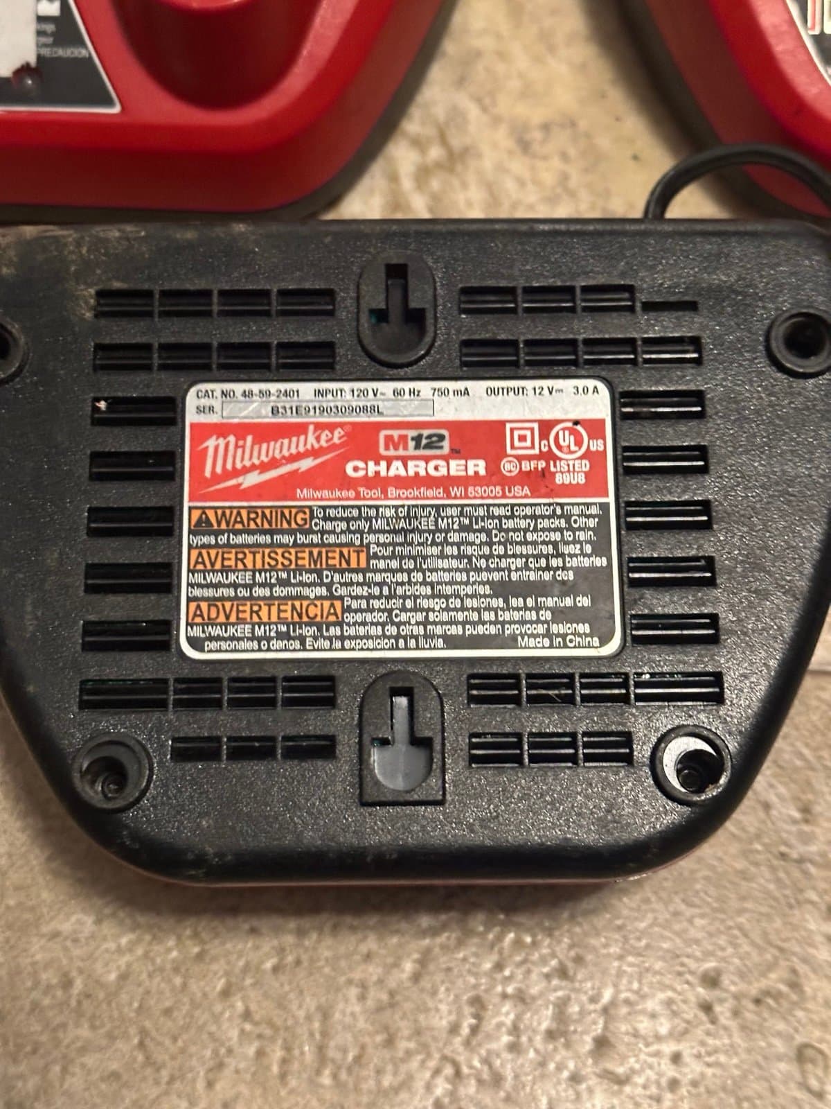 5 Milwaukee M12 battery chargers, (3 Brand new!) - Thumbnail 2