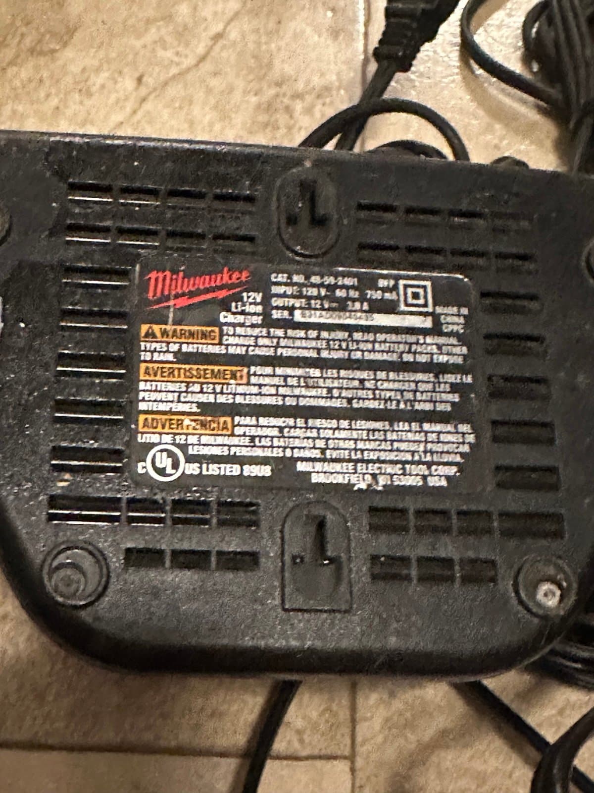 5 Milwaukee M12 battery chargers, (3 Brand new!) - Thumbnail 5