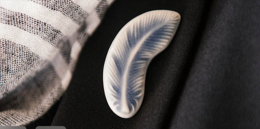 Pewabic Feather Pin BRAND NEW W BOX!!