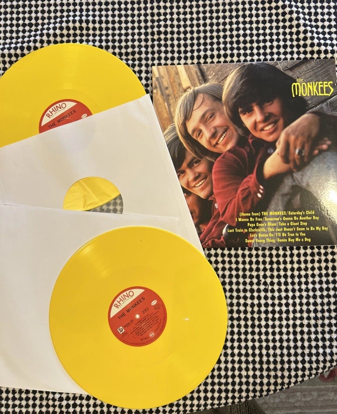 MINT MEET THE MONKEES NUMBERED #502 RUN OUT DOUBLE LP NEW SEALED YELLOW VINYL