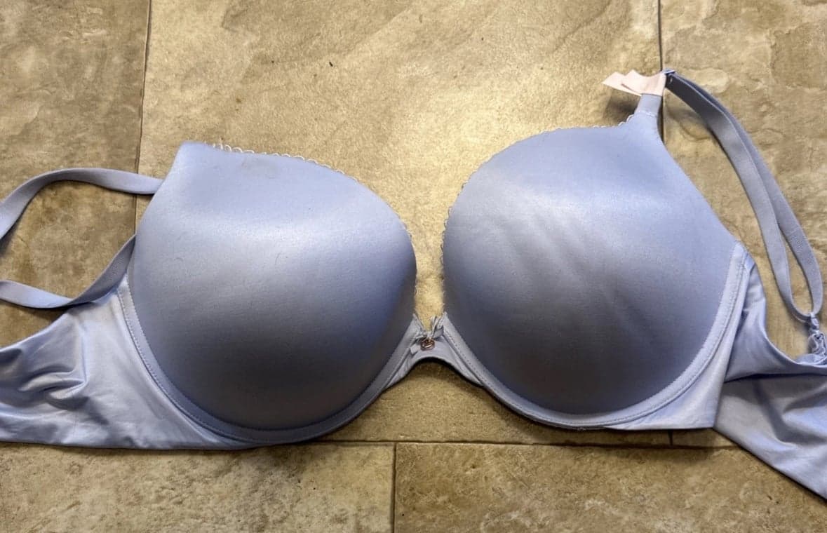 NET Victoria's Secret Lavender Push Up Bra 38D Padded-EUC!!