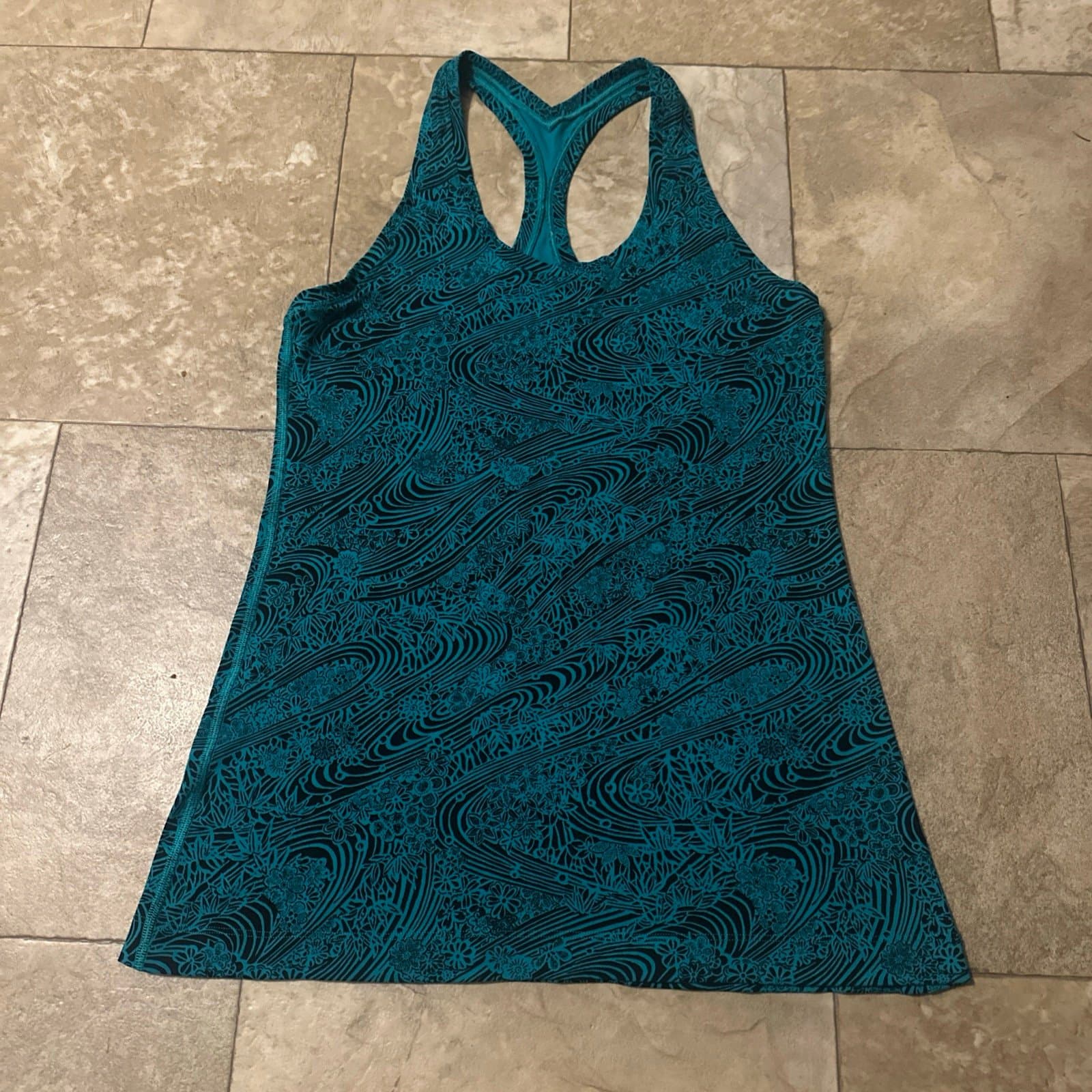 Lululemon Cool Racerback II in Thrive Viridian Green Black