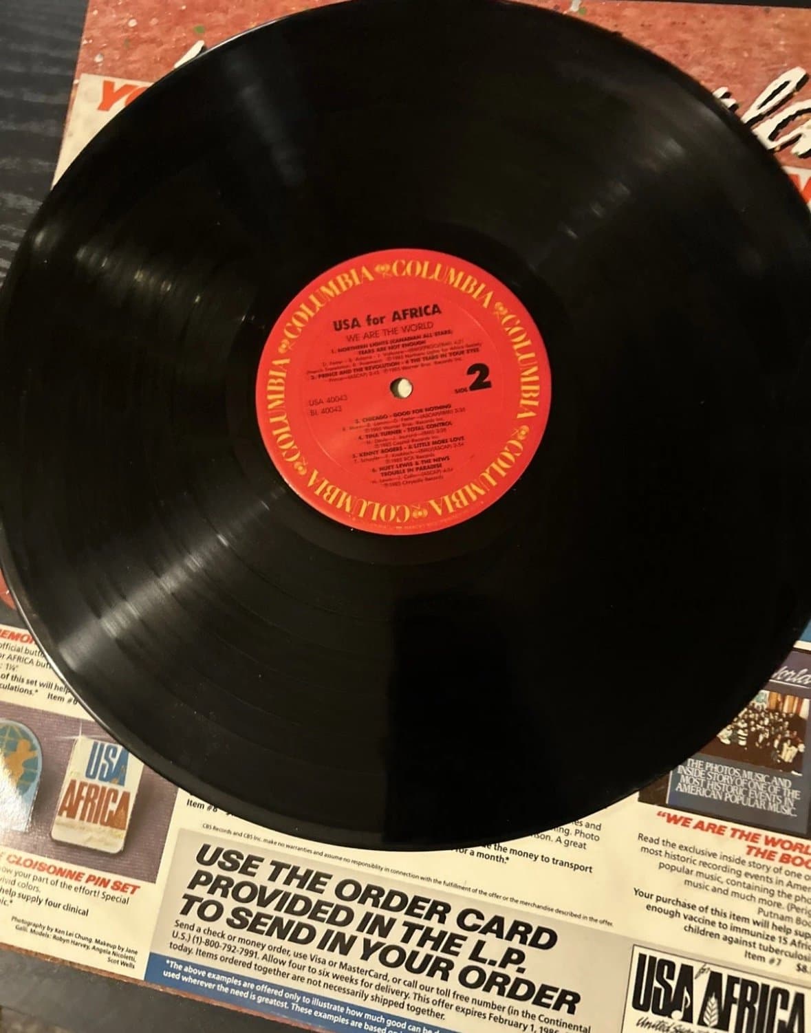 The Historic Recording We Are The World Vinyl Record w/ inner sleeve 1985 - Thumbnail 6