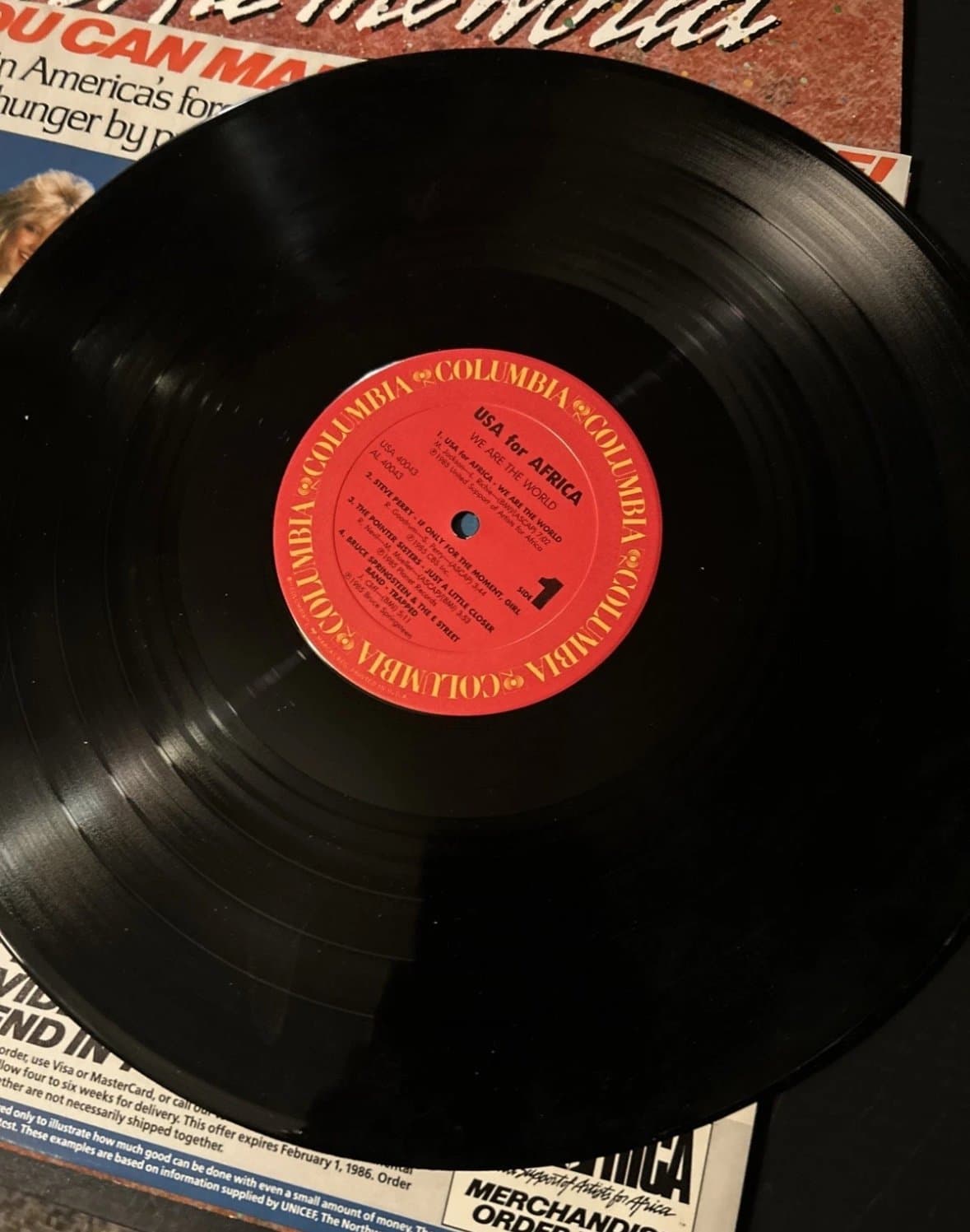 The Historic Recording We Are The World Vinyl Record w/ inner sleeve 1985 - Thumbnail 5