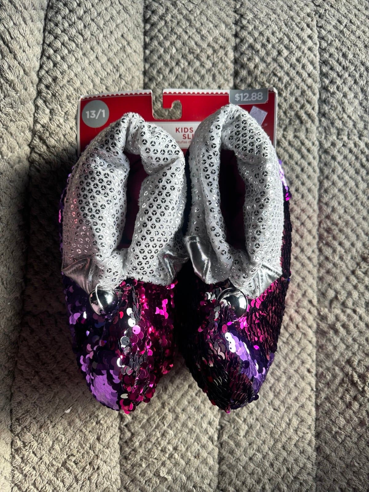 NWT Christmas Holiday Time Kids Sequin Elf Glitter Jingle Bells Slippers M 13/1