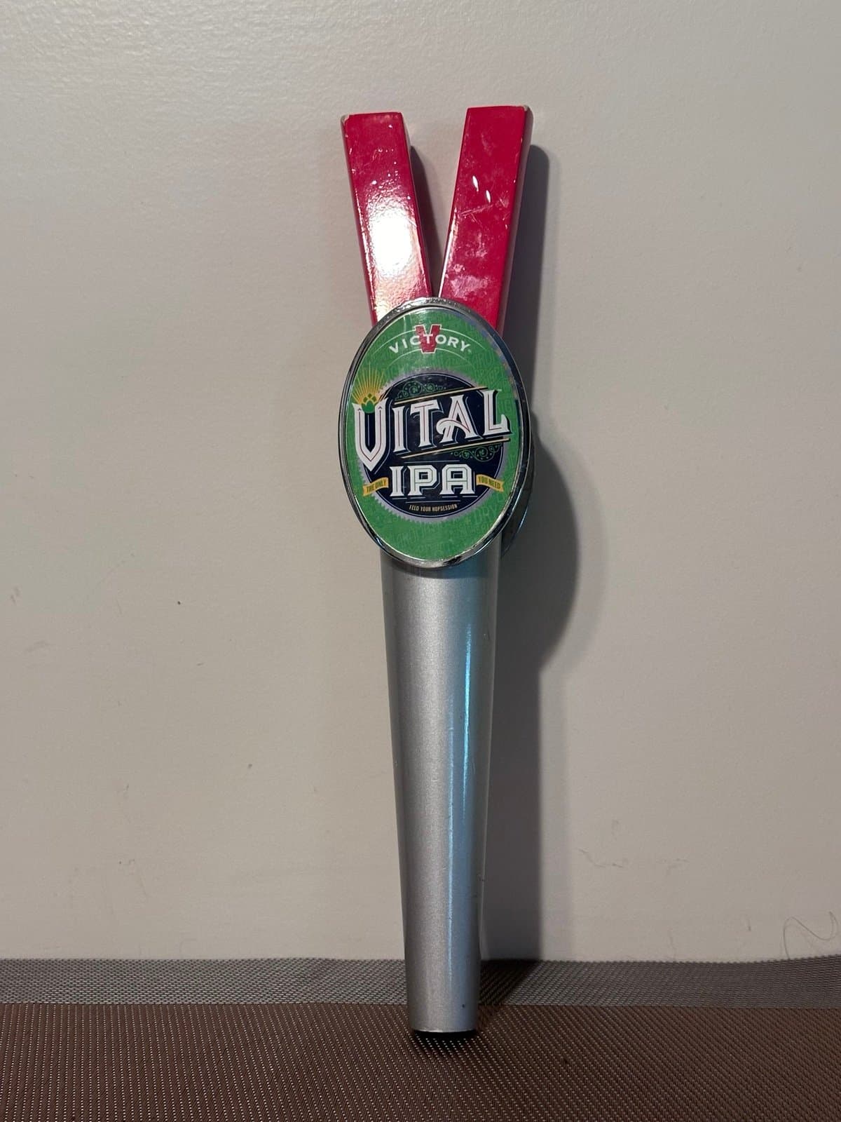 Big Tall VICTORY Vital IPA Beer Feed Your Hopsession Ale Tap Pull Handle Knob