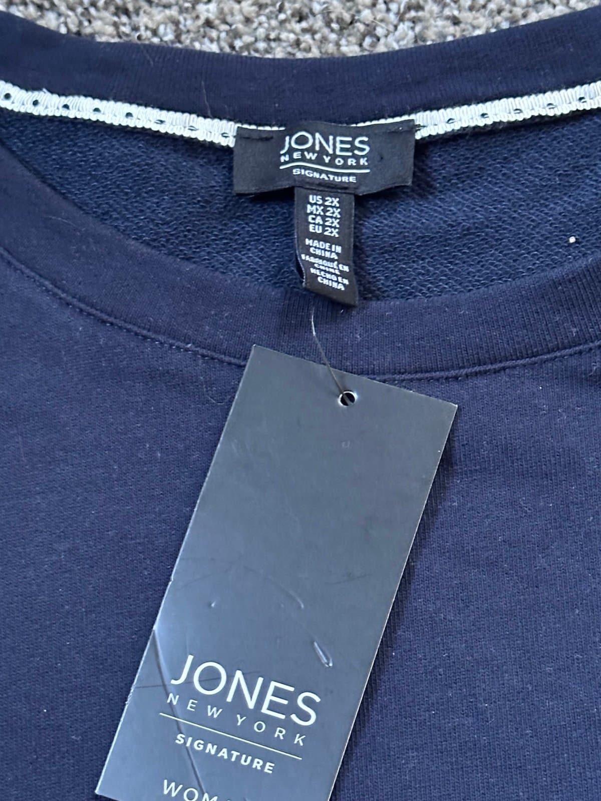 NWT Jones NY 2XL Navy Blue Accented Pullover Shirt!! - Thumbnail 2