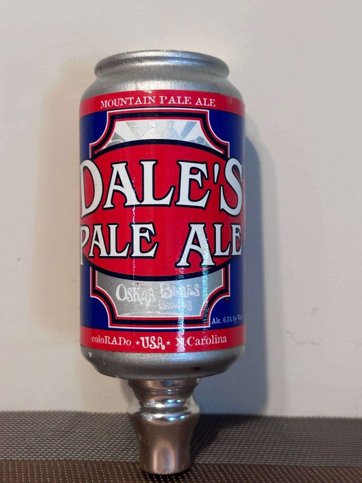 12 oz. Size Can DALE'S PALE ALE Oscar Blues Brewery Beer Ale Tap Pull Handle