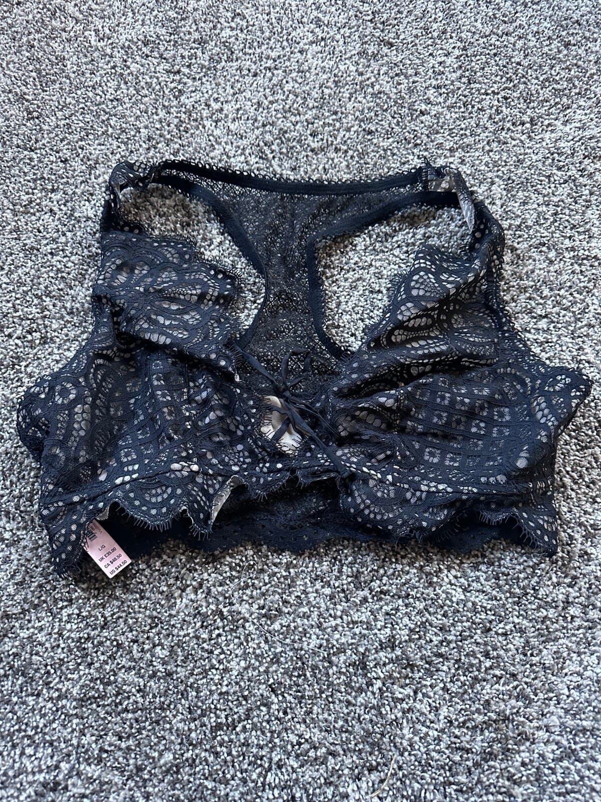NWT Victoria’s Secret L Dream Angels Sexy No Wire Scalloped Bralette Bra