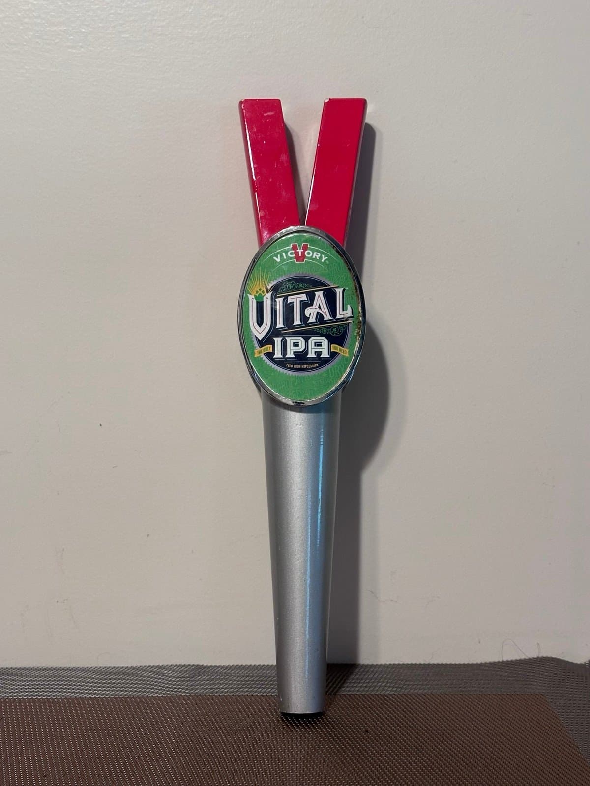 Big Tall VICTORY Vital IPA Beer Feed Your Hopsession Ale Tap Pull Handle Knob - Thumbnail 2
