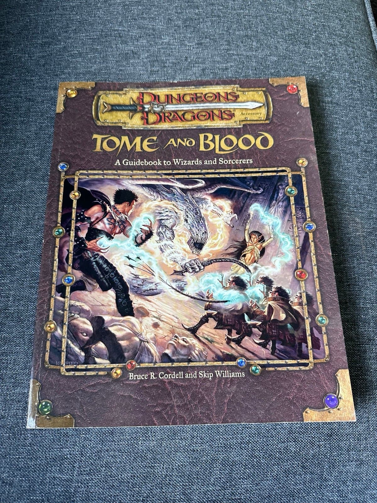 D&D 3e Tome of Blood - Wizards & Sorcerers Guide - Soft Back VGC - WTC11845