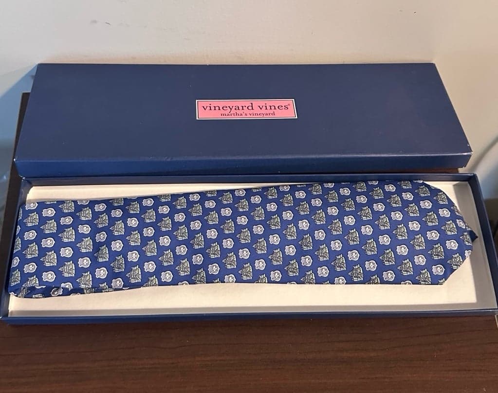 VINEYARD VINES CUSTOM COLLECTION SILK TIE BALWIN SCHOOL BLUE LOGO - Thumbnail 3