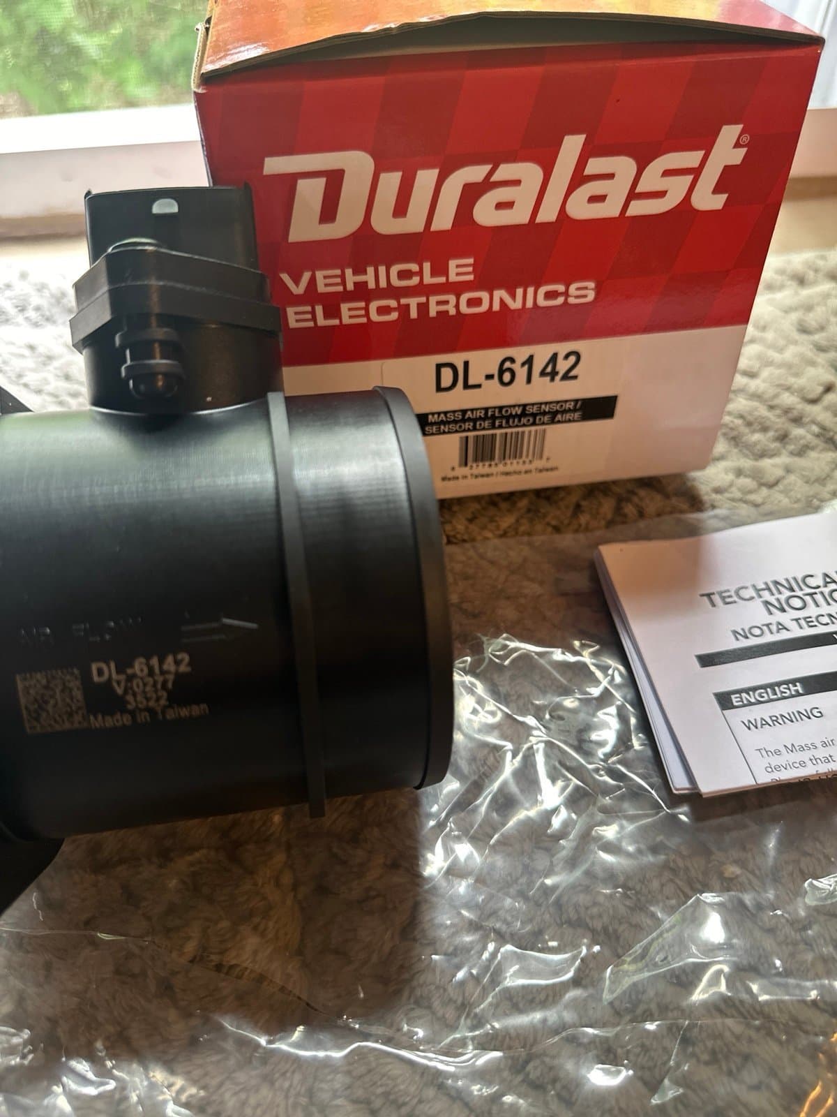NEW Duralast Mass Air Flow Sensor DL-6142 - Thumbnail 3