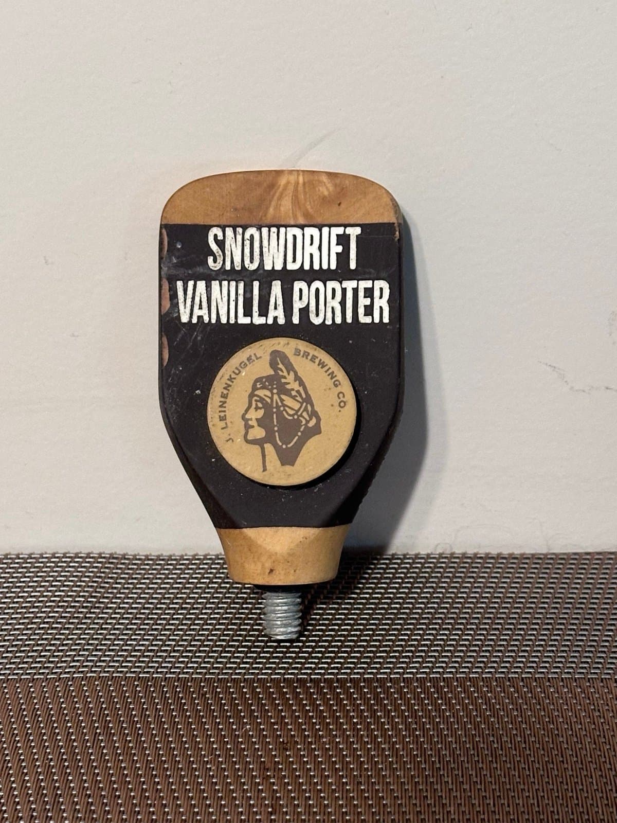 Snowdrift Vanilla Porter Bar Tap Handle J. Leinenkugel Brewing Co - Thumbnail 2