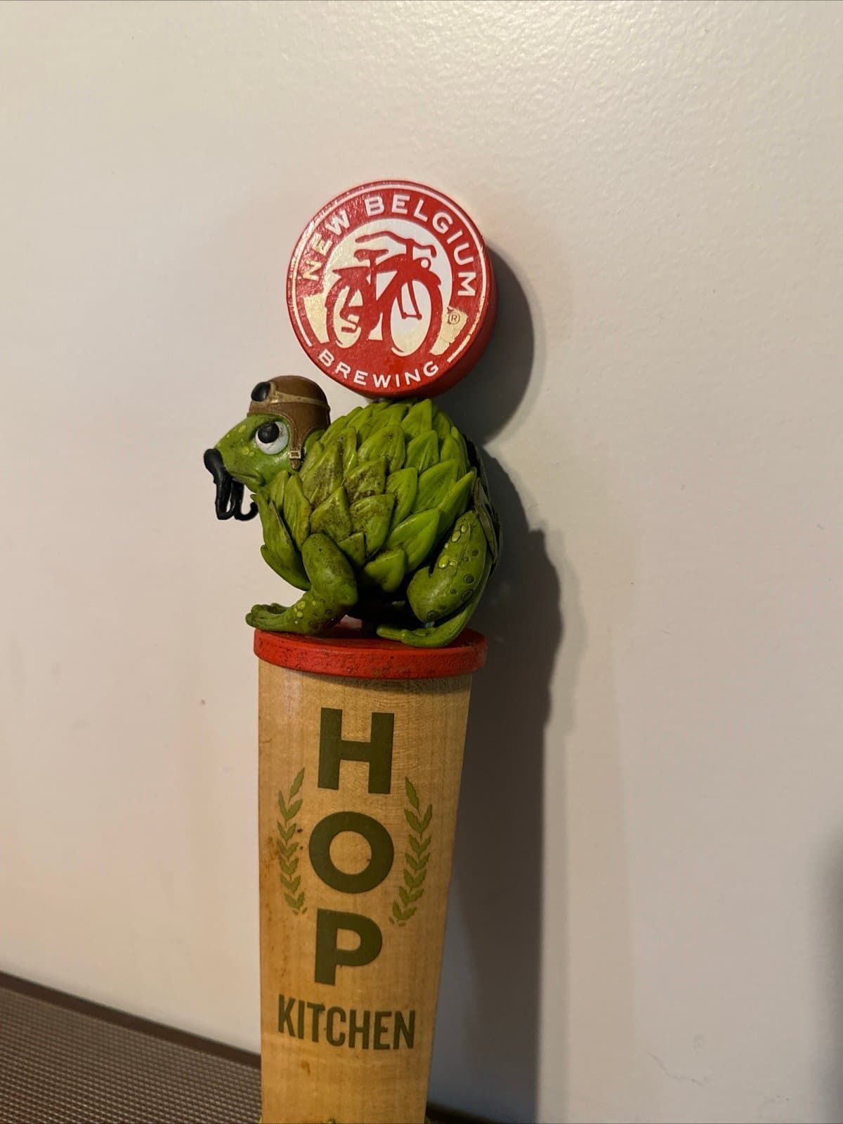 New Belgium Brewing HOP KITCHEN Figural Frog Craft Beer 12" Tap Handle - Thumbnail 2