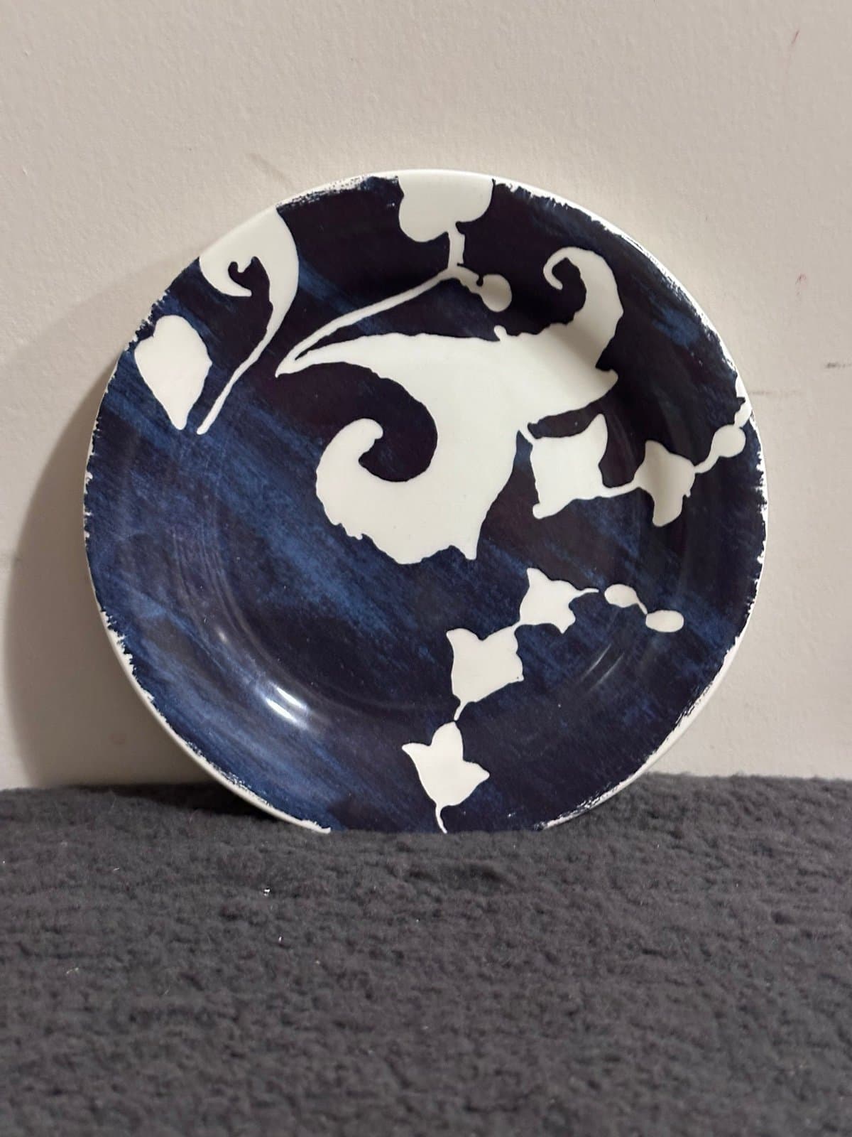 Gien Indigo Canape Blue Arabesque 6 1/2” Bread & Butter Plate P6213 NEW!!