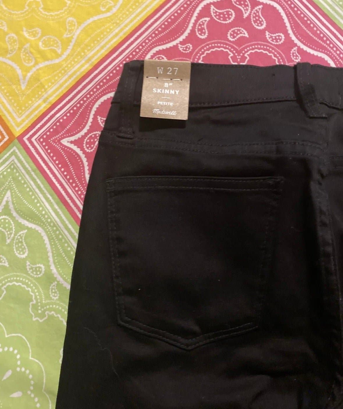 Madewell 8" Skinny Jeans in Carbondale Wash Black Size 27 Petite Style J9158 NWT - Thumbnail 4