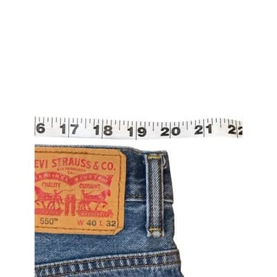 Levis 550 Relaxed Fit Jeans Mens 40x32 Medium Wash Blue Tapered Leg Denim - Thumbnail 4