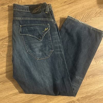 Ed Hardy Men’s Flap Pocket Jeans Blue Denim 38x32 Missing Back Pocket Buttons