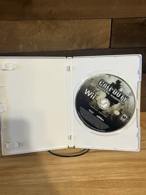 Call of Duty Modern Warfare Reflex Edition (2009) – Wii – Nintendo – Treyarch - Thumbnail 3