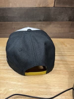 Five Nights at Freddy’s Unisex Snapback Hat Black White Adjustable - Thumbnail 3