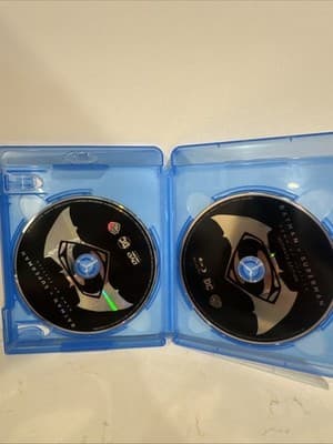 Batman V Superman: Dawn of Justice (Blu-ray) - Thumbnail 2