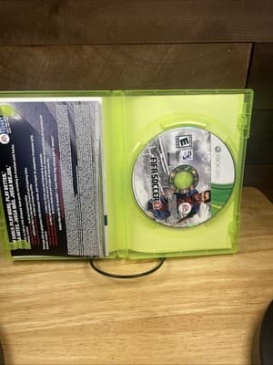 FIFA Soccer 13 (2012) – Xbox 360 – Microsoft – EA - Thumbnail 3