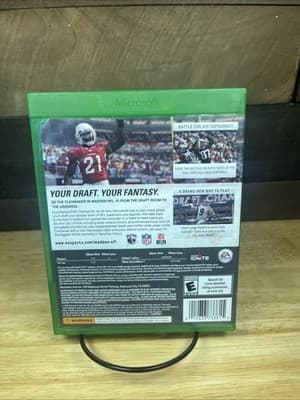 Madden NFL 16 (2015) – Xbox One – Microsoft – EA Sports - Thumbnail 2