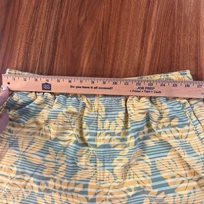 Tommy Bahama Tropical Stripe Swim Trunks Green Yellow 5in Inseam Mens Size Large - Thumbnail 7