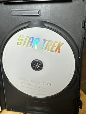 Star Trek (2009) DVD Paramount Chris Pine - Thumbnail 4
