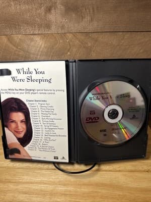 While You Were Sleeping (1995) DVD Disney Sandra Bullock - Thumbnail 3