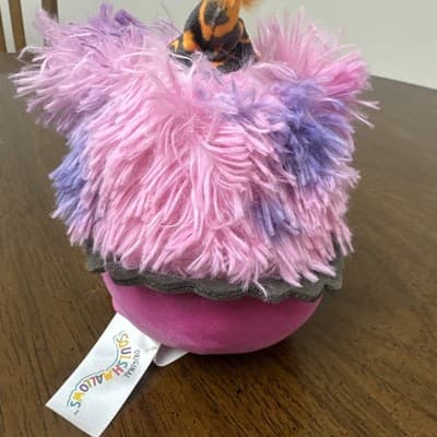 Squishmallows 5 Inch Woxie Bigfoot Clown Plush NWT Smoke Free Never Played With - Thumbnail 2