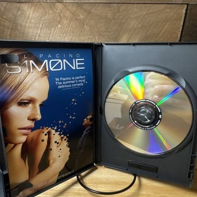 Simone (DVD, 2002) - Thumbnail 4