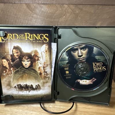 The Lord of the Rings: The Fellowship of the Ring (DVD, 2001) - Thumbnail 3